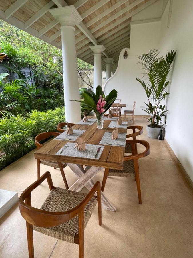Claire Villa By Younger Villas & Resorts Ahangama Exterior foto